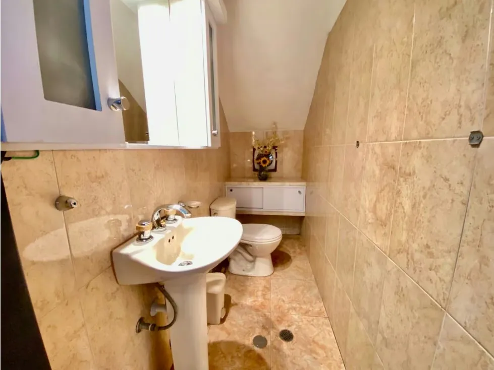 VENTA DE CASA SAN ANTONIO LOS ALTOS 460,24 M2, 3 HAB, 4 BAÑOS, 3 P/E - 17