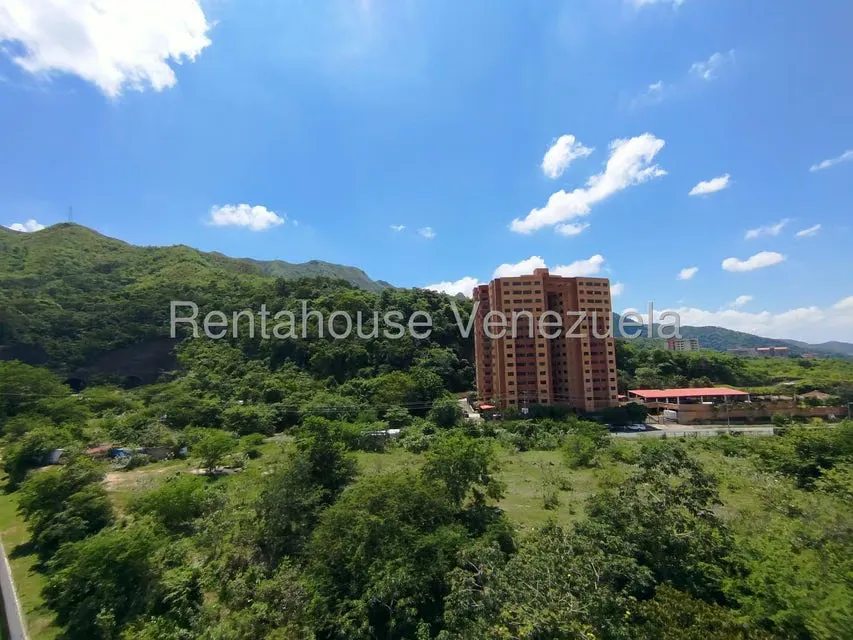 Apartamento (1 Nivel) en Alquiler en El Rincon, Carabobo - 16
