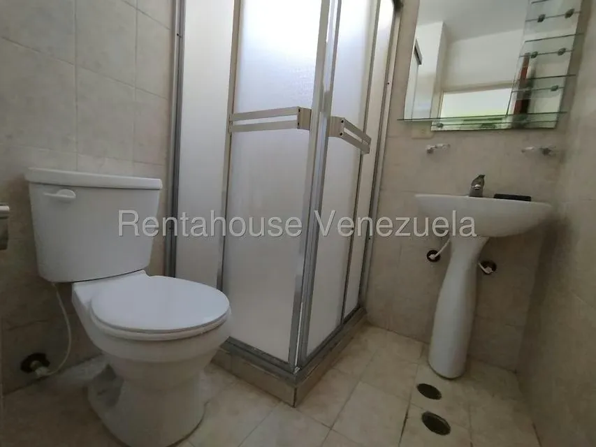 Apartamento (1 Nivel) en Alquiler en El Rincon, Carabobo - 27