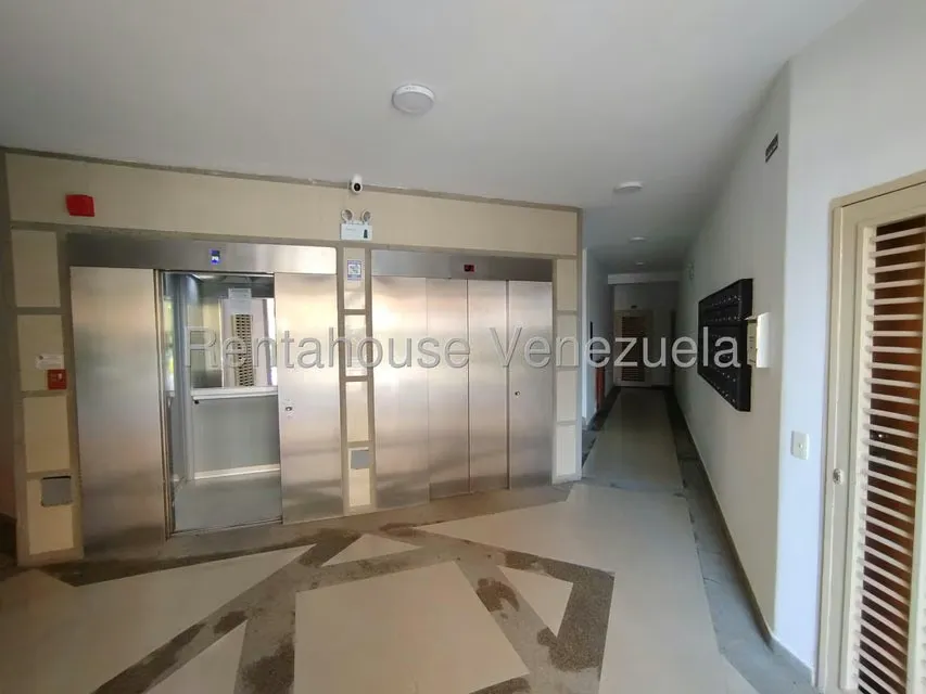 Apartamento (1 Nivel) en Alquiler en El Rincon, Carabobo - 4