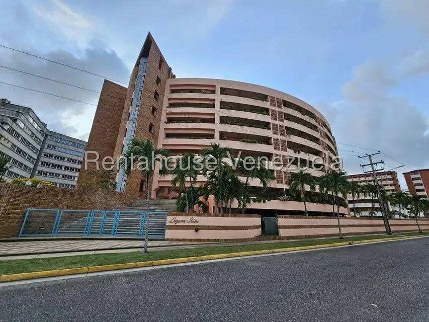 Apartamento (1 Nivel) en Venta en Puerto Encantado, Miranda - 2