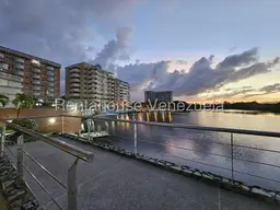 View 16
