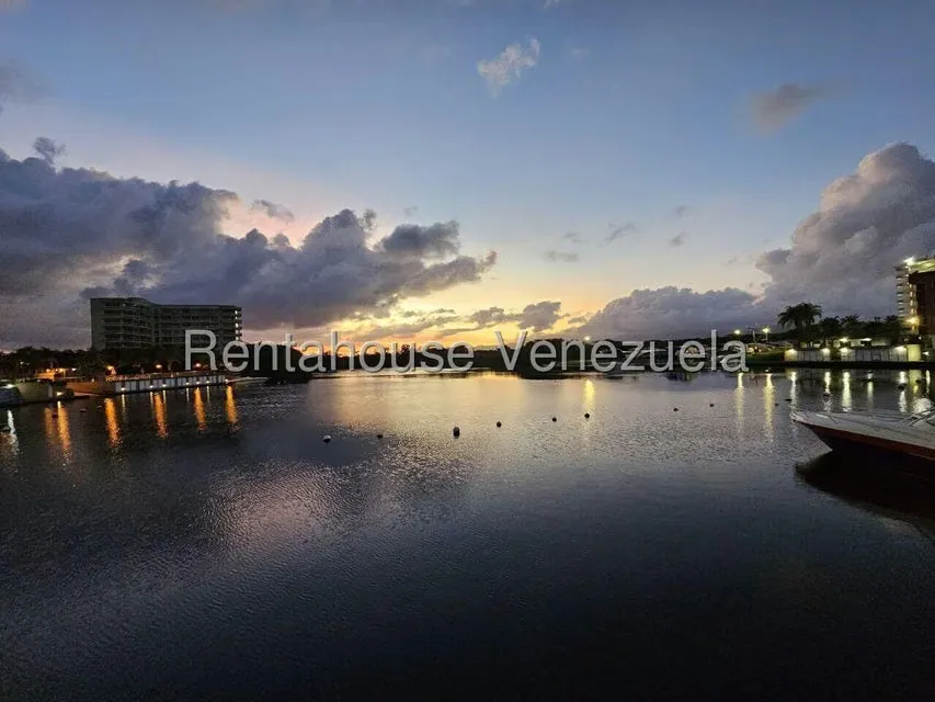 Apartamento (1 Nivel) en Venta en Puerto Encantado, Miranda - 17