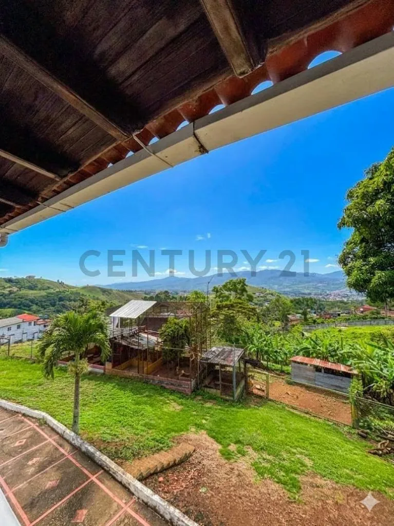 Venta Casa de Campo Helechales - 11