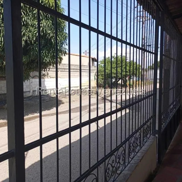 Casa (1 Nivel) en Venta en Agua Viva, Lara - 34