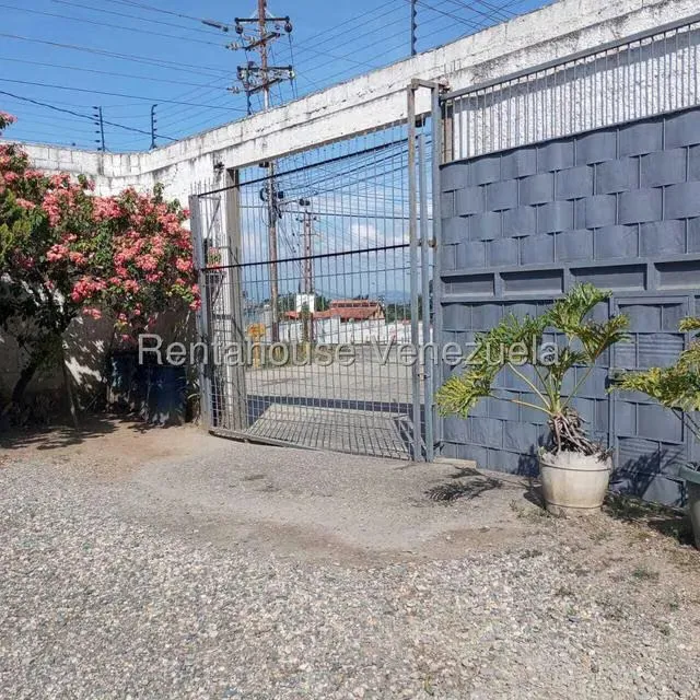 Casa (1 Nivel) en Venta en Agua Viva, Lara - 46
