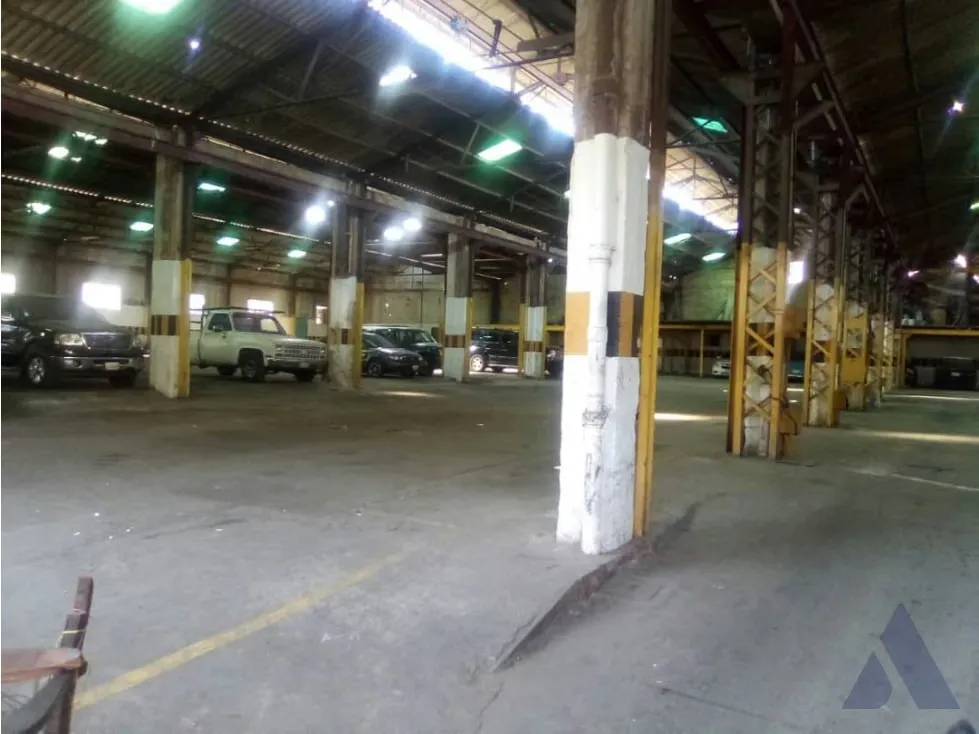 Alquilo galpón 3050m2 El Cementerio del Sur 3894 - 4