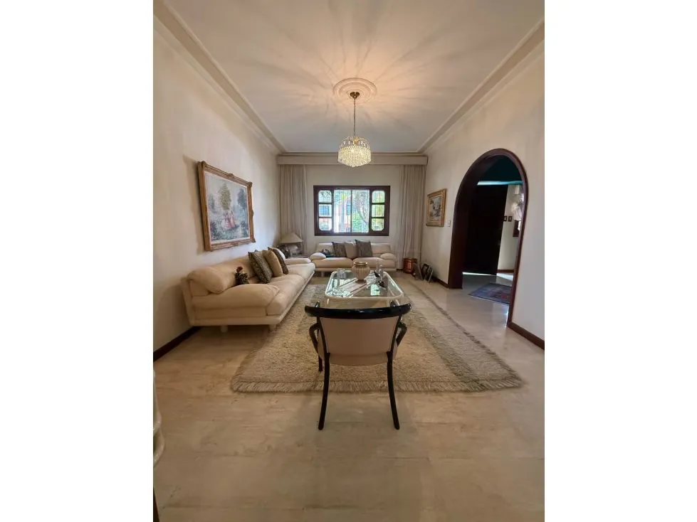 Se vende casa 500m2 Los Samanes 6269 - 6