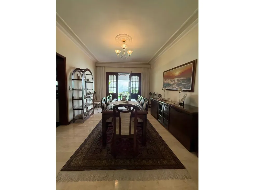 Se vende casa 500m2 Los Samanes 6269 - 7