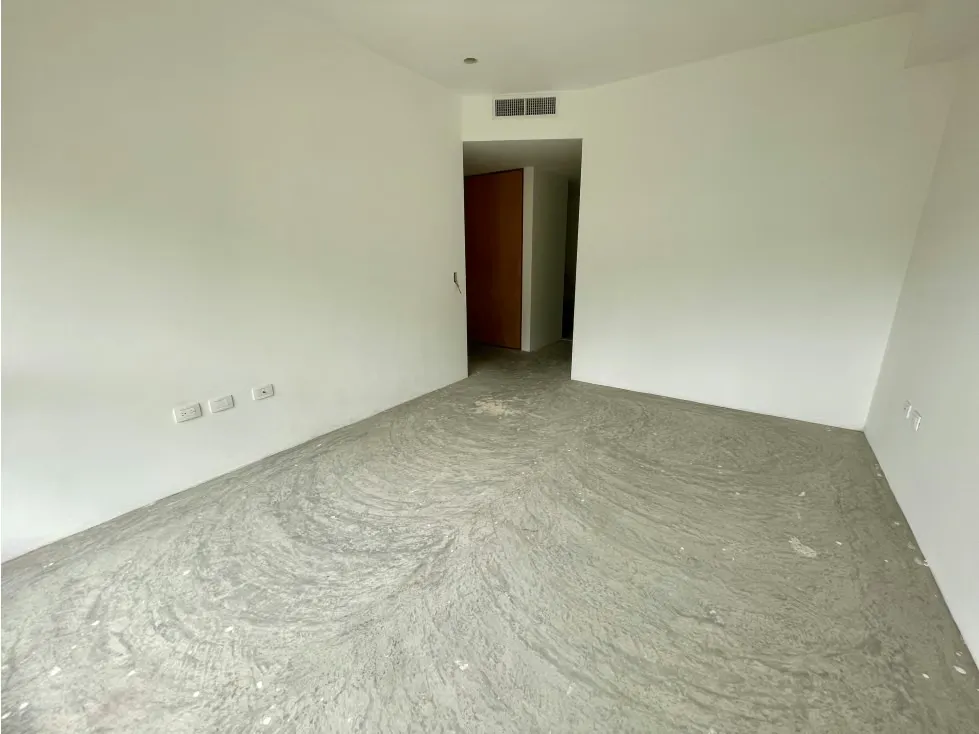 Venta de Apartamento en la Urbanización Lomas de las Mercedes Bella - 4