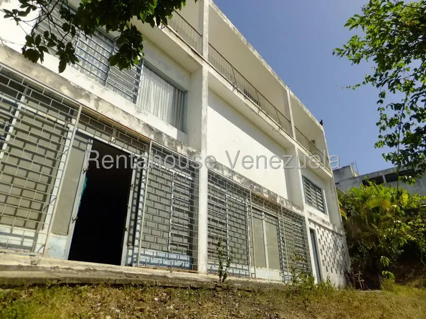 Casa (Multipes Niveles) en Venta en Colinas de Bello Monte, Distrito Metropolitano - 2