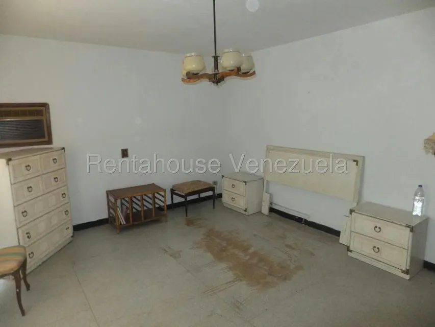 Casa (Multipes Niveles) en Venta en Colinas de Bello Monte, Distrito Metropolitano - 33