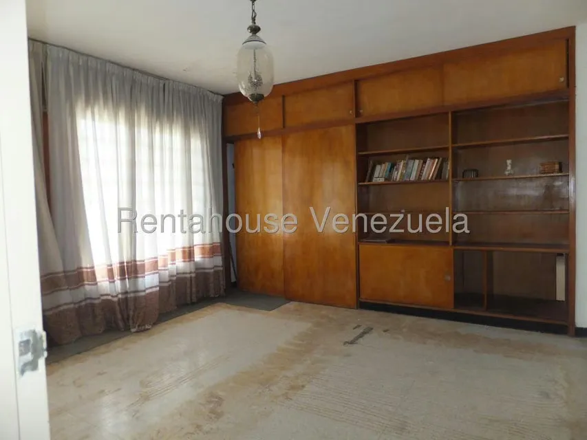 Casa (Multipes Niveles) en Venta en Colinas de Bello Monte, Distrito Metropolitano - 38