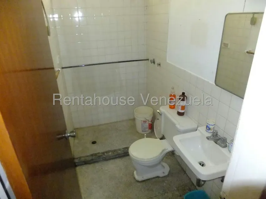 Casa (Multipes Niveles) en Venta en Colinas de Bello Monte, Distrito Metropolitano - 43