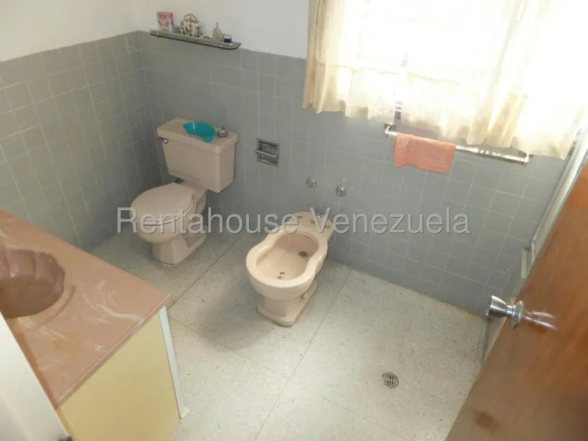 Casa (Multipes Niveles) en Venta en Colinas de Bello Monte, Distrito Metropolitano - 8
