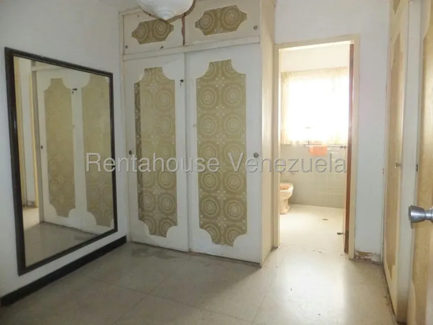 Casa (Multipes Niveles) en Venta en Colinas de Bello Monte, Distrito Metropolitano - 10