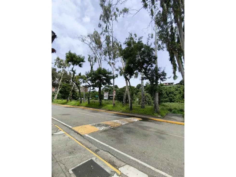 Vendo casa duplex original 245m2 La California Sur 4110