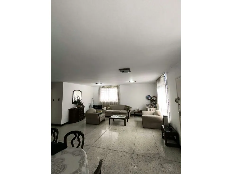 Vendo casa duplex original 245m2 La California Sur 4110 - 13