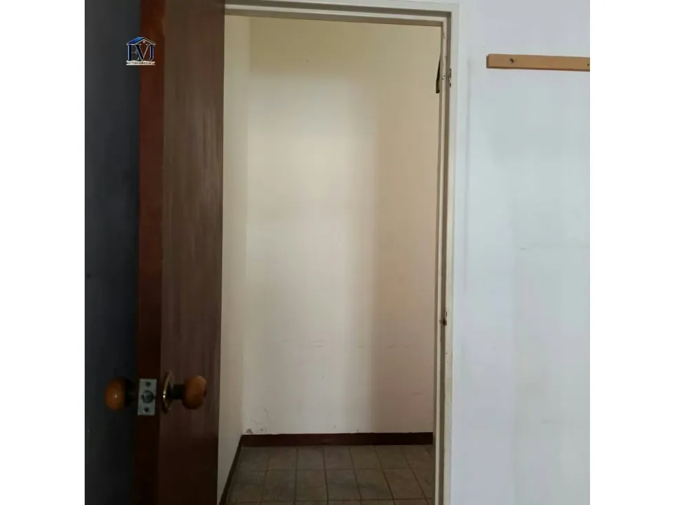 VENTA DE LOCAL EN OCUMARE DEL TUY DE 26 M2 Y 1 BAÑO - 3
