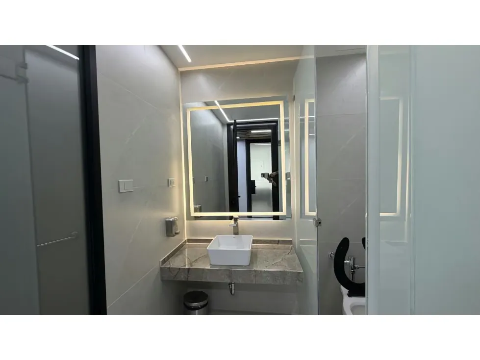 Venta oficina de lujo 114m2 TORRE NEST, Las Mercedes, Municipio Baruta - 7