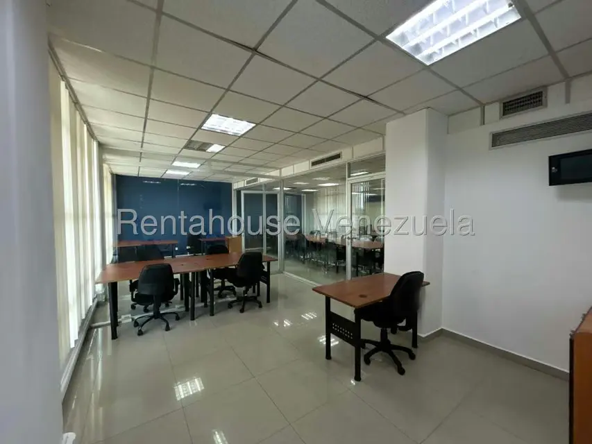 Local Comercial en Venta en Del Este, Lara - 17