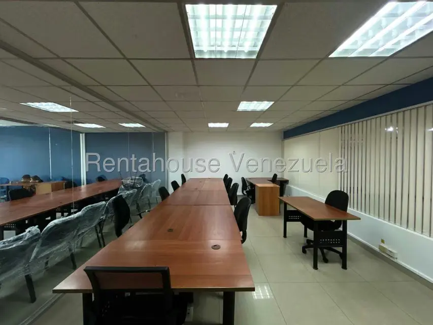 Local Comercial en Venta en Del Este, Lara - 2