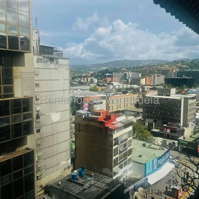 Apartamento (1 Nivel) en Venta en Chacao, Distrito Metropolitano - 2