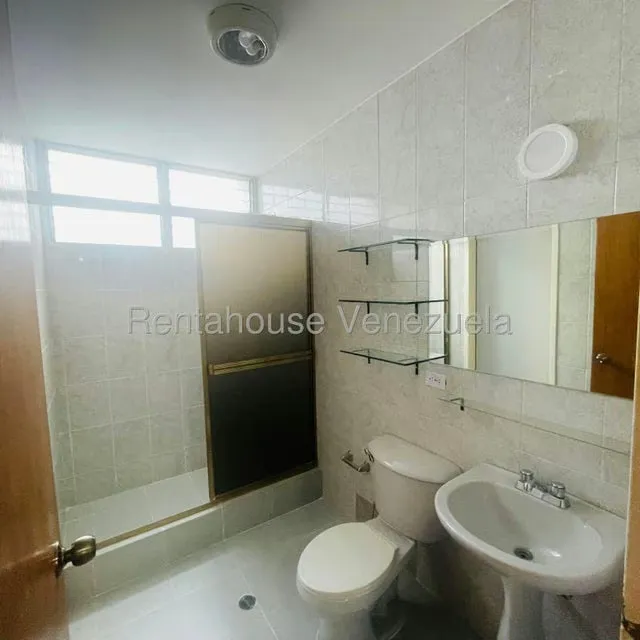 Apartamento (1 Nivel) en Venta en Chacao, Distrito Metropolitano - 11