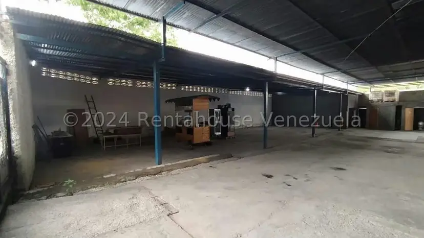 Comercial (Galpon - Deposito) en Venta en Guatire, Miranda