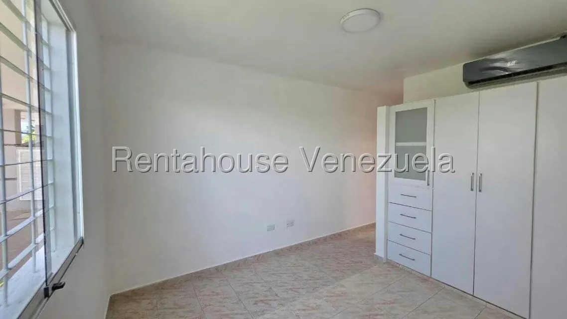 Casa (1 Nivel) en Venta en Roca del Norte, Lara - 23
