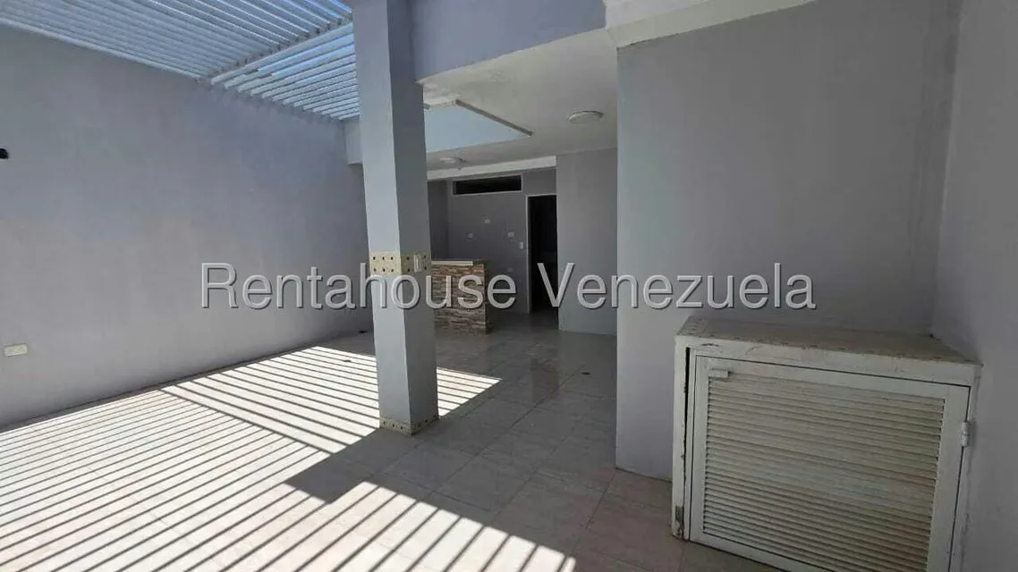 Casa (1 Nivel) en Venta en Roca del Norte, Lara - 26
