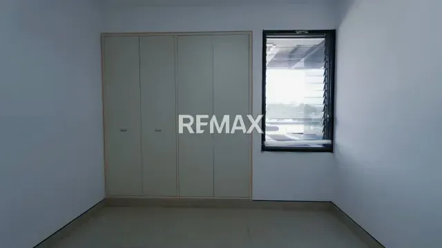 Alquiler Exclusivo apartamento Urb La Boyera - 14