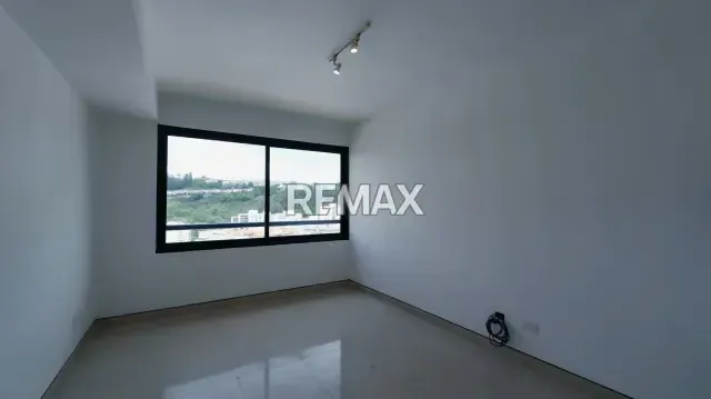 Alquiler Exclusivo apartamento Urb La Boyera - 15