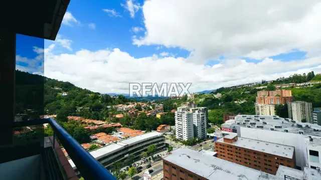 Alquiler Exclusivo apartamento Urb La Boyera - 6