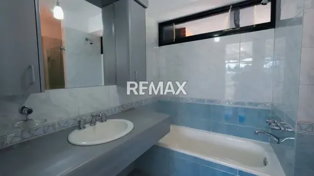 Alquiler Exclusivo apartamento Urb La Boyera - 9
