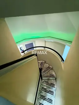 Vista 12