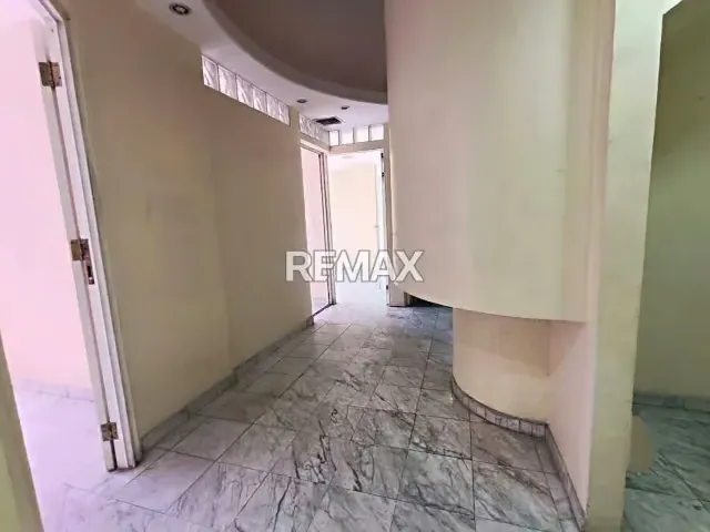 EN VENTA DOS LOCALES PARA OFICINA - 3