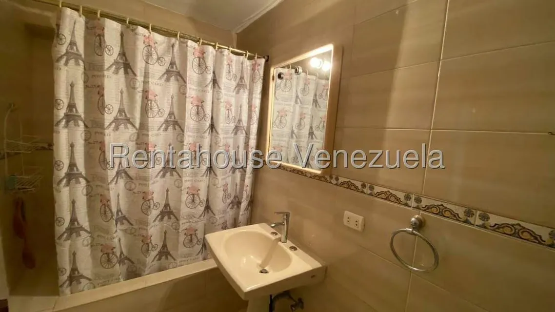 Apartamento (1 Nivel) en Venta en El Hatillo, Distrito Metropolitano - 25