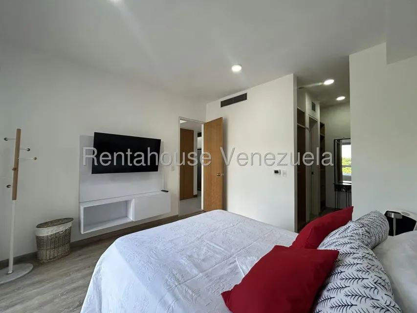 Apartamento (1 Nivel) en Alquiler en Los Naranjos de Las Mercedes, Distrito Metropolitano - 7