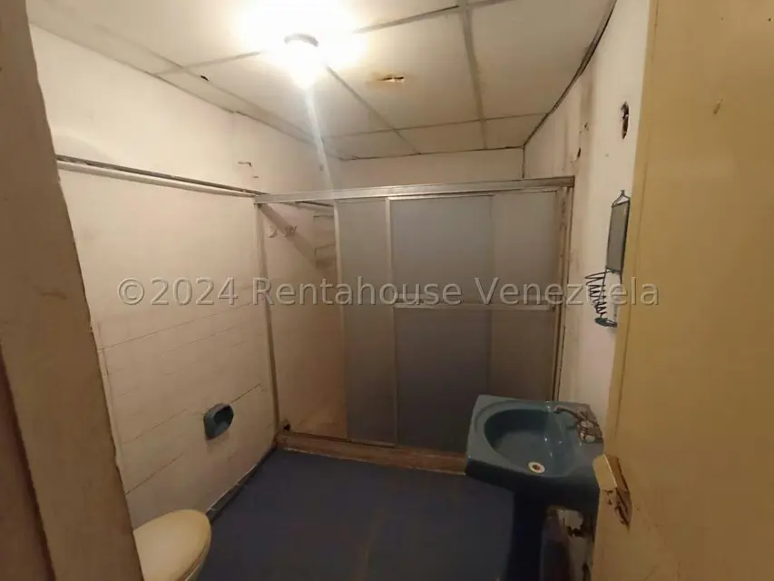 Local Comercial en Venta en Parroquia Catedral, Lara - 23