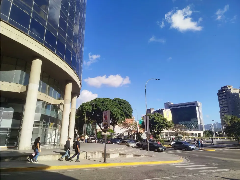 Vendo Fondo de comercio Local 80m2 Los Dos Caminos 9732 - 3