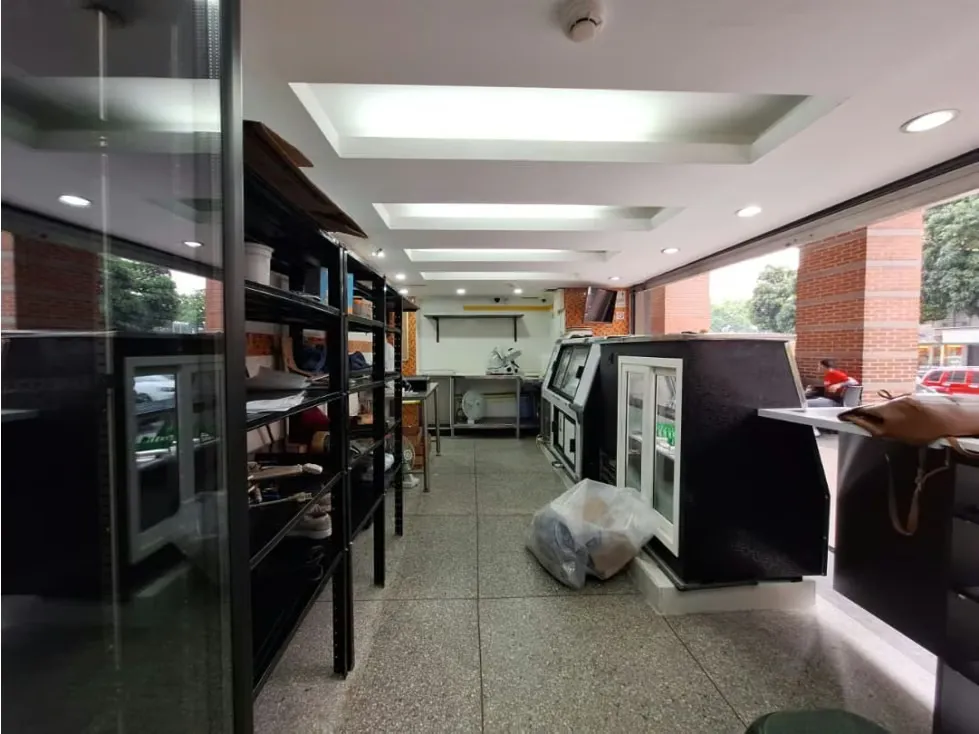 Vendo Fondo de comercio Local 80m2 Los Dos Caminos 9732 - 5