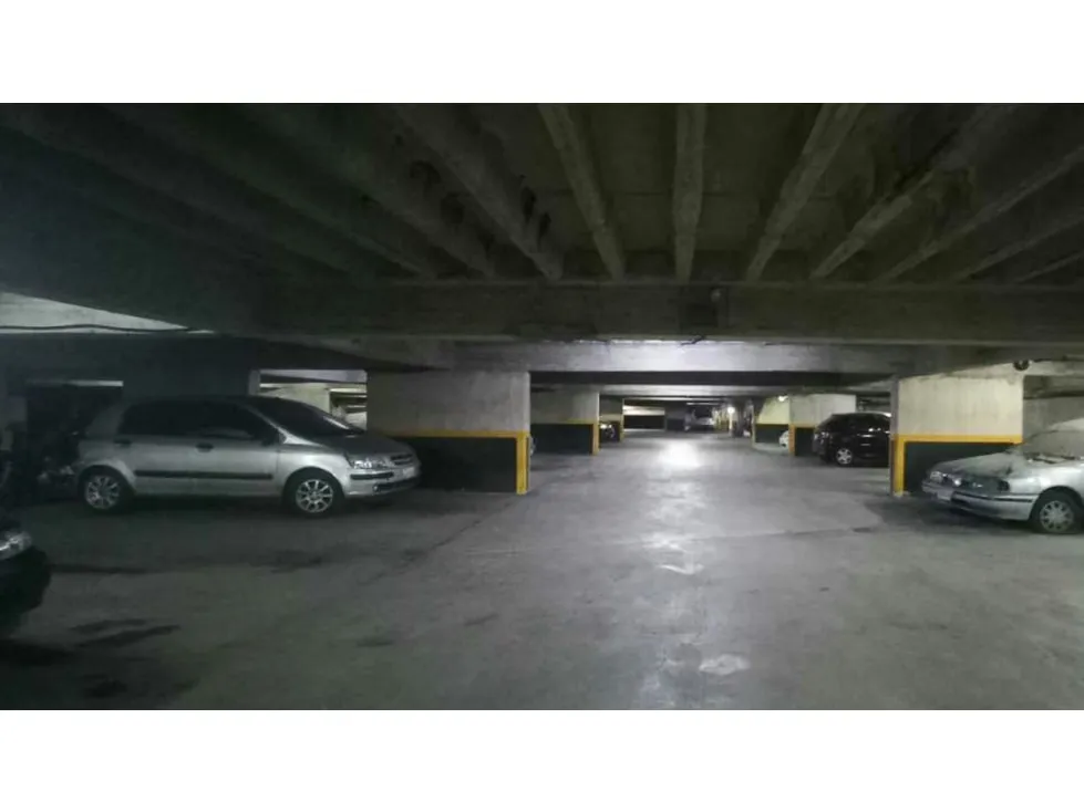 Se alquila oficina 47m2 Horizonte - 13