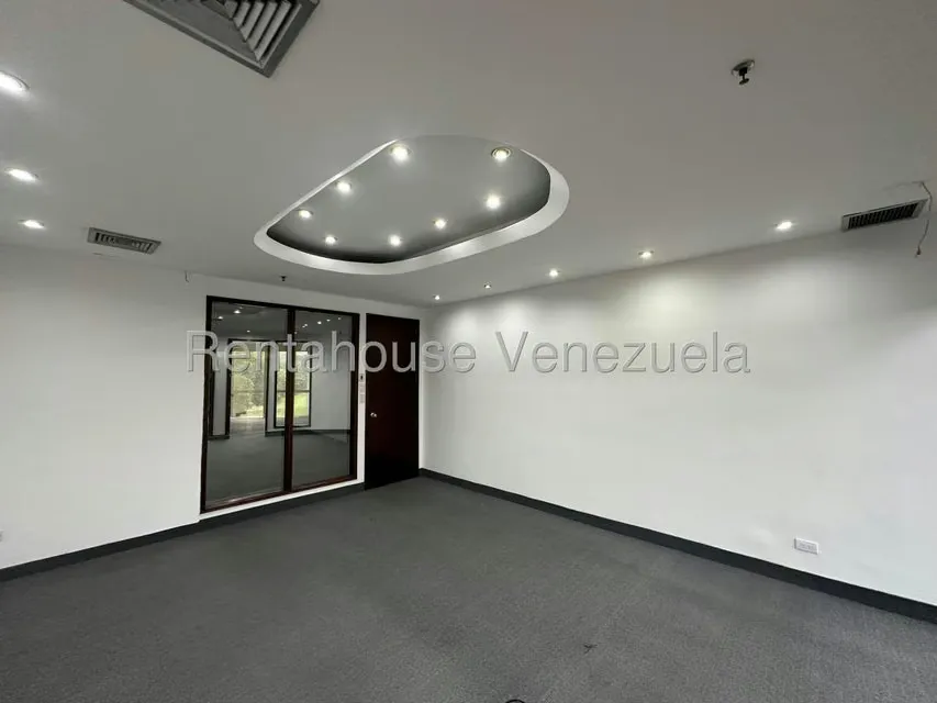 Oficina en Alquiler en El Rosal, Distrito Metropolitano - 29