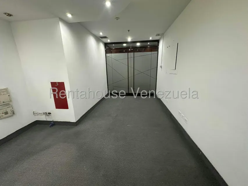 Oficina en Alquiler en El Rosal, Distrito Metropolitano - 3