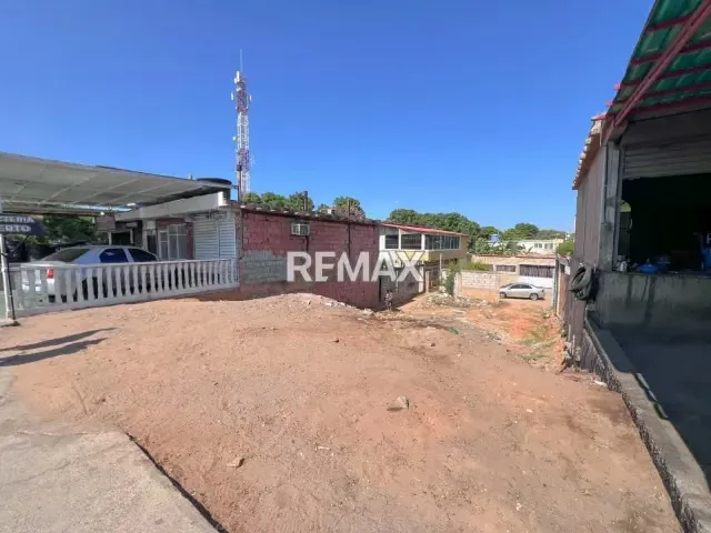Terreno en venta en avenida principal de Negro Primero, San Francisco - 7