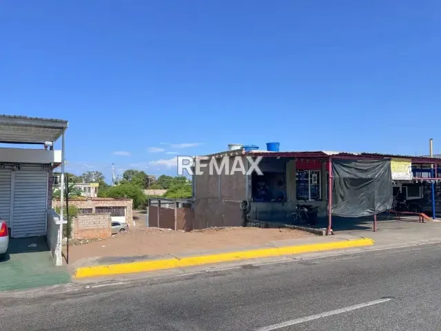 Terreno en venta en avenida principal de Negro Primero, San Francisco - 8