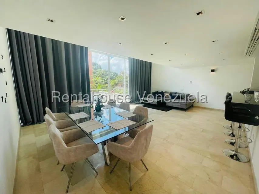 Apartamento (Duplex) en Venta en La Castellana, Distrito Metropolitano - 2