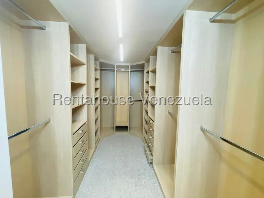 Apartamento (Duplex) en Venta en La Castellana, Distrito Metropolitano - 12