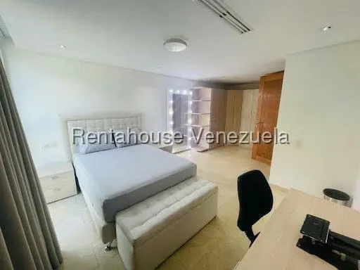 Apartamento (Duplex) en Venta en La Castellana, Distrito Metropolitano - 14